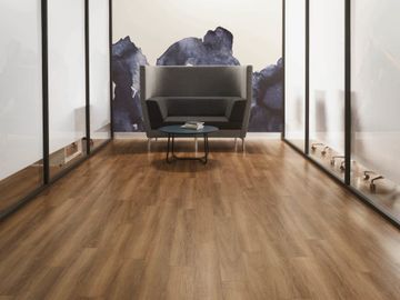 Honey Oak by Amtico - view 5