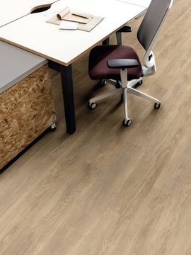 Fawn Oak by Amtico - view 4