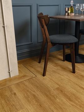 Rural Oak by Amtico - view 8