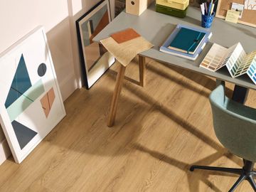 Mead Oak by Amtico - view 3