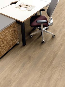 Fawn Oak by Amtico - view 9