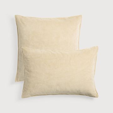 Velvet cushion - Sand - 50 x 50 x 15 cm (10S21303) by Ethnicraft - view 4