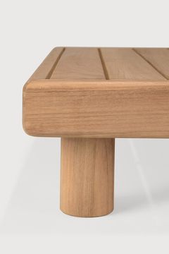 Monocle outdoor coffee table - Natural - 83 x 83 x 20 cm (10110409) by Ethnicraft - view 3