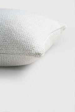 Nomad outdoor cushion - White - 50 x 50 x 15 cm (10S21103) by Ethnicraft - view 2