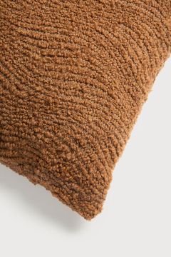 Wave cushion - Cinnamon - 60 x 40 x 15 cm (10S21315) by Ethnicraft - view 2