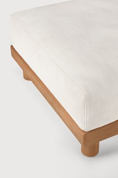 Monocle outdoor footstool - Natural, White - 83 x 83 x 40 cm (10S10417) by Ethnicraft - view 3