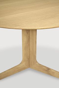 Corto dining table - Natural - 120 x 120 x 76 cm (10150993) by Ethnicraft - view 4