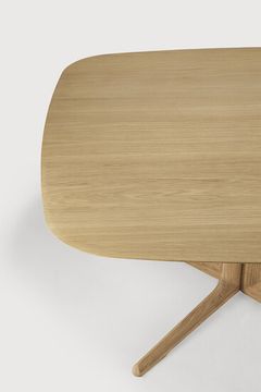 Corto dining table - Natural - 150 x 150 x 76 cm (10150997) by Ethnicraft - view 4