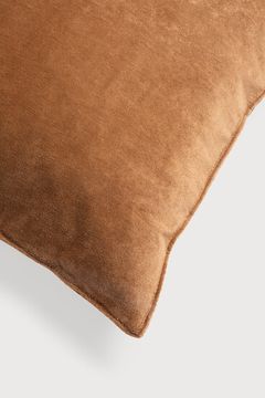 Velvet cushion - Cinnamon - 60 x 40 x 15 cm (10S21317) by Ethnicraft - view 2