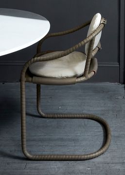 caribou chair by OCHRE - view 3