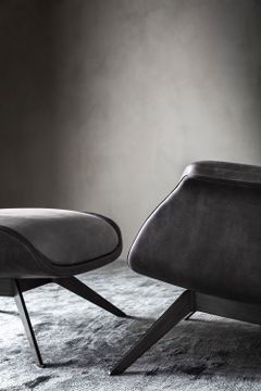 GN8070 - Armchair upholstered in leather, with base in steel by OAK - view 2