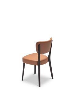 Capitol Soft 137 Chair by Origins 1971 - view 6