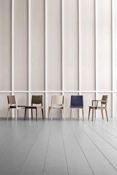 Maxim 166 Chair by Origins 1971 - view 4