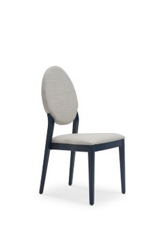 Victoria 196 Chair by Origins 1971 - view 3