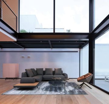 90 20 Sofa by Papadatos - view 5