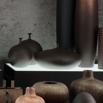 Vasi in Ceramica Metallic by Adriani e Rossi edizioni - view 2