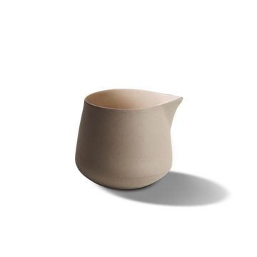 Tube Milk Jug Double Colour by Esma Dereboy - view 4