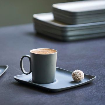 Figures 0&0 Handle Espresso Cup With Saucer Set Of 2 Black - Black & Ivory by Esma Dereboy - view 6