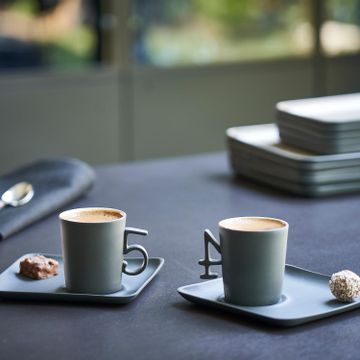 Figures Espresso Cup With Saucer Handle 4 Black - Black & Ivory by Esma Dereboy - view 6
