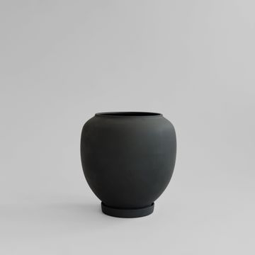 Sunao Plant Pot, Big - Black by 101 copenhagen