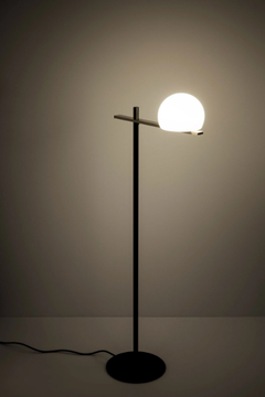 CIRC - LED floor lamp by Estiluz - view 3