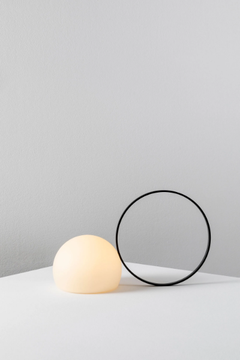 CIRC - LED cordless table lamp by Estiluz - view 3