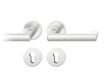 FSB 12 1232 - Aluminium door handle with lock by FSB - view 2