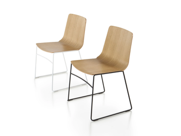 LINK SHELL - Sled base stackable wooden chair by Fornasarig - view 2