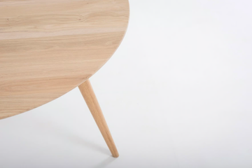 STAFA - Round oak table by GAZZDA - view 3