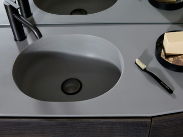GIRO - Oval single Solid Surface washbasin with integrated countertop by INBANI - view 2