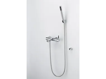 PAN I - Wall-mounted single handle chromed brass bathtub mixer with hand shower by JUSTIME - view 2