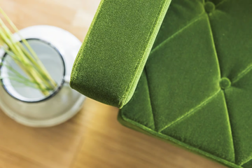 LOBBY - Tufted fabric armchair with armrests by KARIMOKU - view 3