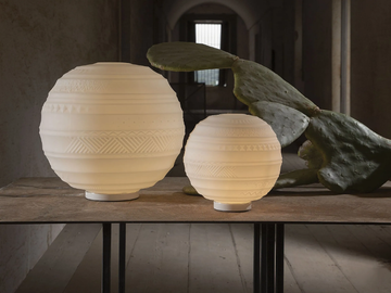 BRAILLE - Satin glass table lamp by Karman - view 2