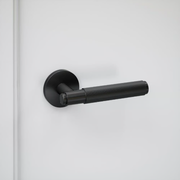 LUXE - Stainless steel door handle on rose by LUSSO - view 3