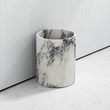 BIJOUX - Arabescato marble bathroom waste bin by LUSSO - view 3