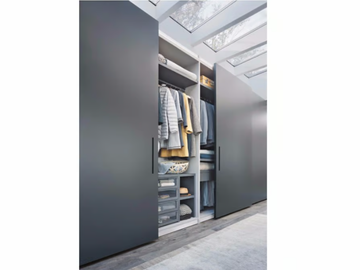 ELLEVI - Custom wardrobe with sliding doors by Lema - view 3