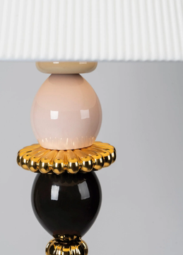 FIREFLY (PINK - GOLDEN) - Porcelain floor lamp with USB charging by Lladró - view 3