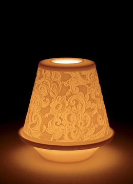 LACE WITH PLATE - Cordless porcelain table lamp by Lladró - view 3