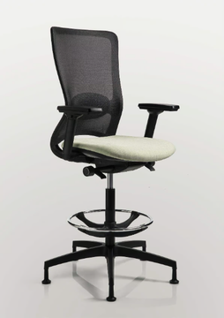 POP - Height-adjustable mesh office stool with 5-Spoke base with footrest by Luxy - view 3