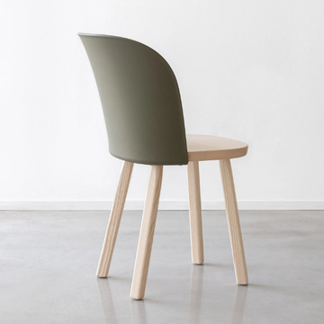 ALPINA - Beech chair with backrest in bio-based plastic by Magis - view 3