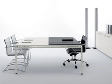 CLICK - Square meeting table with leather desk pad by Manerba - view 2