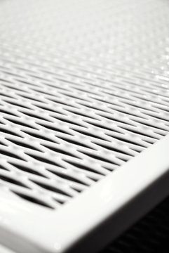 FRAMED METAL - Expanded metal washbasin countertop by Moab - view 3