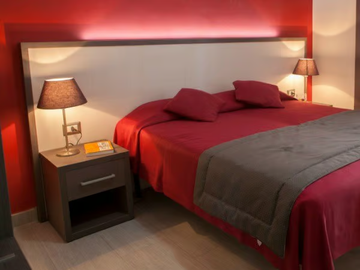 ZEUS CS03 - Bedside table with drawers for hotel rooms by Mobilspazio - view 3