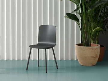 PEPPER - Wooden chair by Mobliberica - view 3