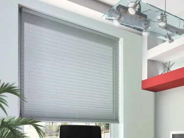 PLÌ 353/4 - Motorized pleated blinds headrail by Mottura - view 3
