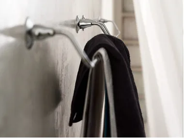 CARLOS PRIMERO - Towel rail by Nobili - view 2