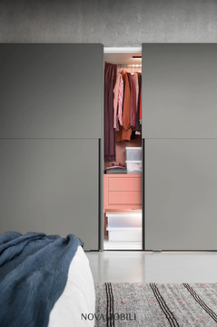 PICTURE - Wardrobe with sliding doors by Novamobili - view 3