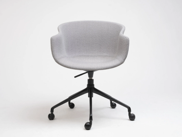 BAI - Swivel chair with castors with 5-spoke base by ONDARRETA - view 2