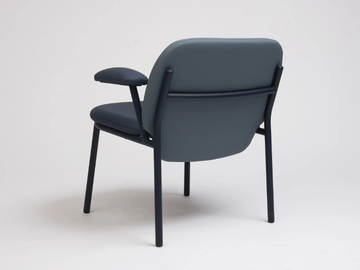 LANA - Upholstered leather chair with armrests by ONDARRETA - view 3