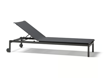 ORIGIN - Stackable Batyline® sun lounger with castors by POINT - view 3
